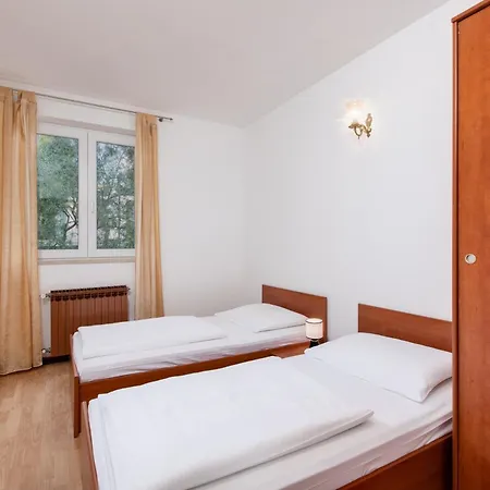 Apartament Mira
