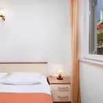 Mira Пунат